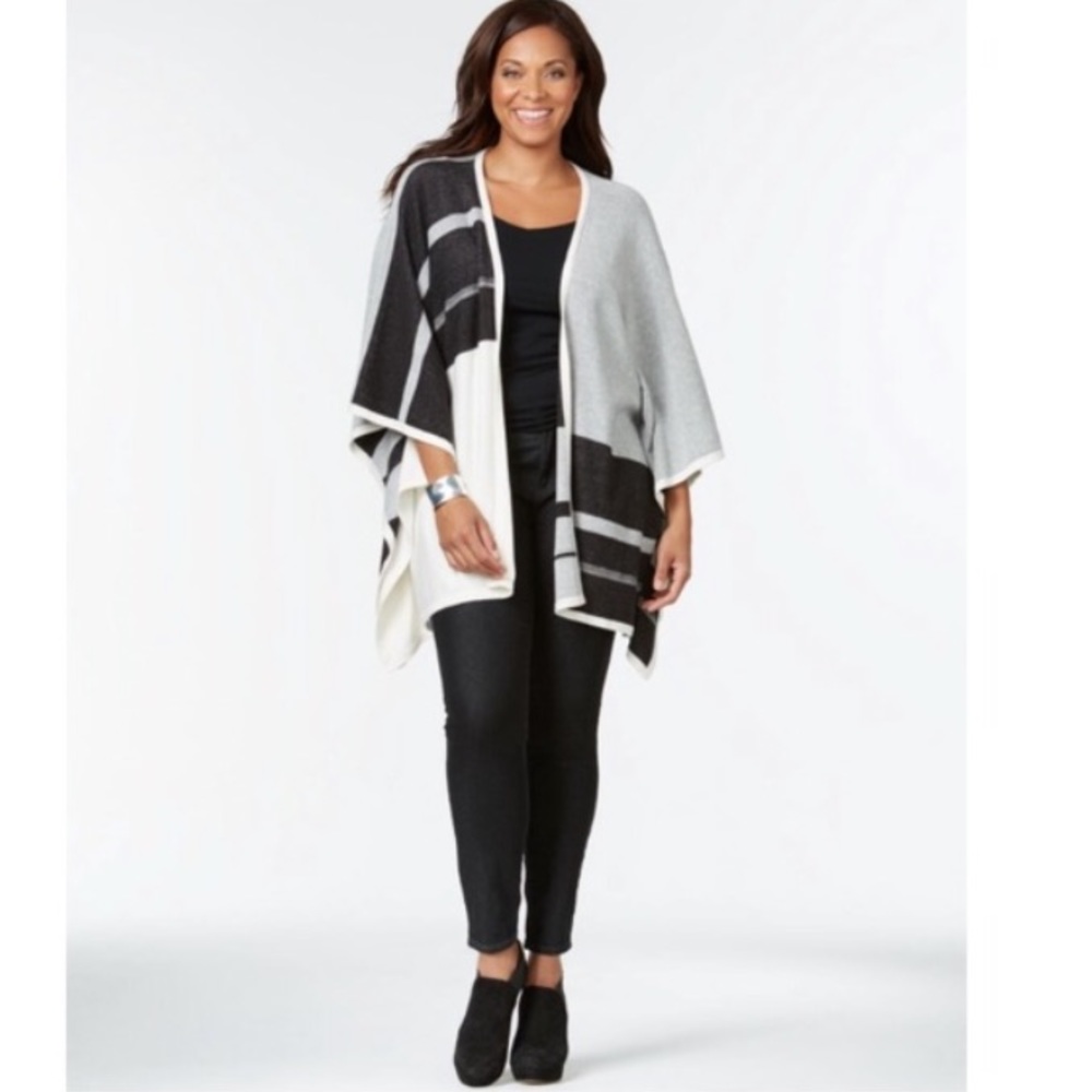 1️⃣ LEFT🔥 NWT NYDJ Cardigan